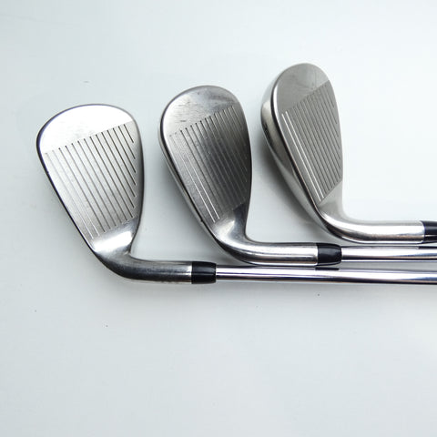 Used Callaway Rogue Iron Set / 5 - PW + AW / Stiff Flex