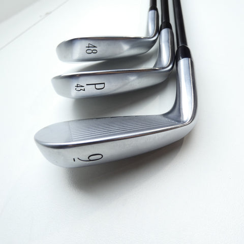 Used Titleist T250 2025 Iron Set / 5 - PW + 48° / X-Stiff Flex