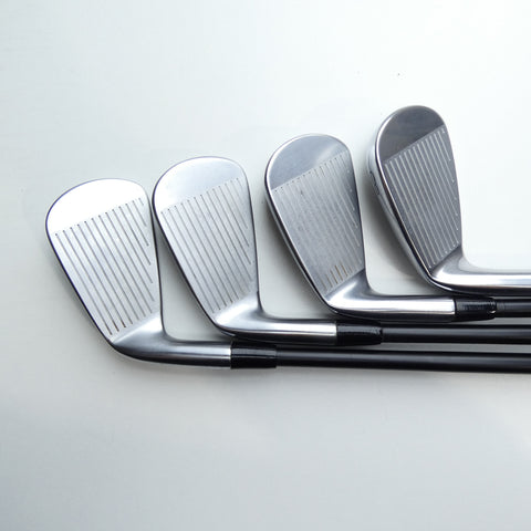 Used Titleist T250 2025 Iron Set / 5 - PW + 48° / X-Stiff Flex