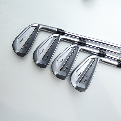 Used Mizuno JPX 921 Tour Iron Set / 4 - PW / X-Stiff Flex