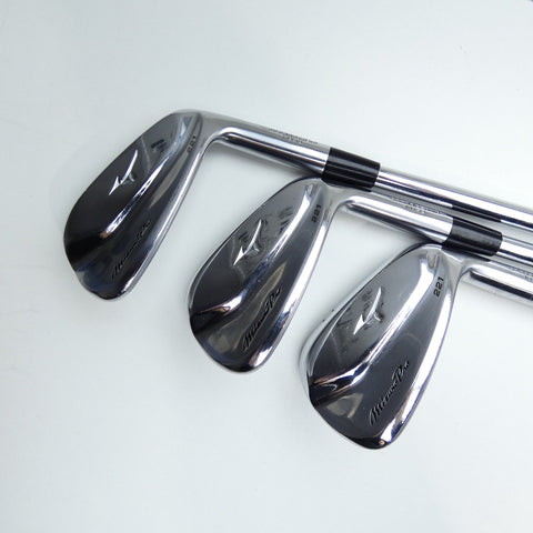 Used Mizuno Pro 221 Iron Set / 5 - PW / Stiff Flex