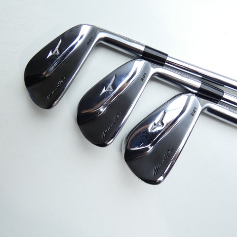 Used Mizuno Pro 221 Iron Set / 5 - PW / Stiff Flex