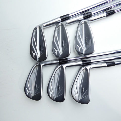 Used Mizuno JPX 923 Tour Iron Set / 5 - PW / Stiff Flex