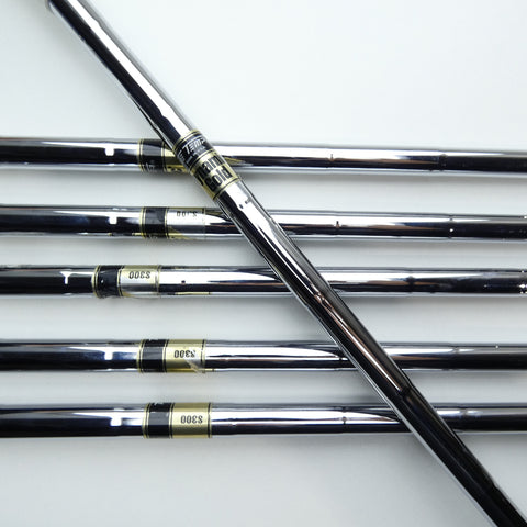 Used Mizuno JPX 923 Tour Iron Set / 5 - PW / Stiff Flex