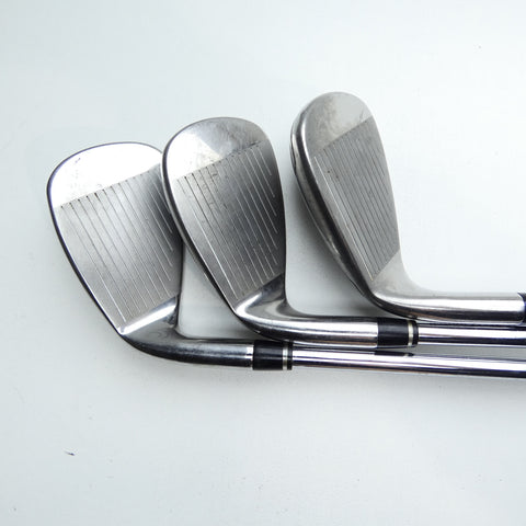 Used Wilson D300 Iron Set / 5 - SW / Regular Flex