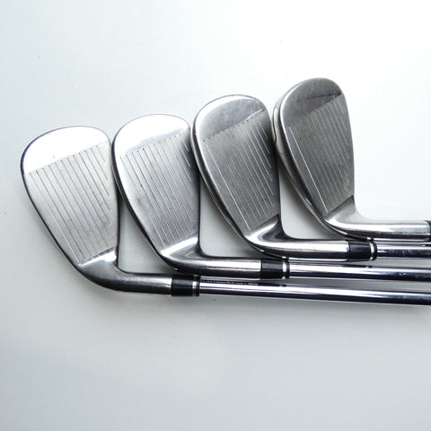 Used Wilson D300 Iron Set / 5 - SW / Regular Flex