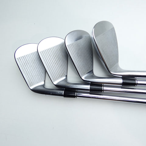 Used Srixon ZXi5 Iron Set / 4 - PW + AW / Stiff Flex