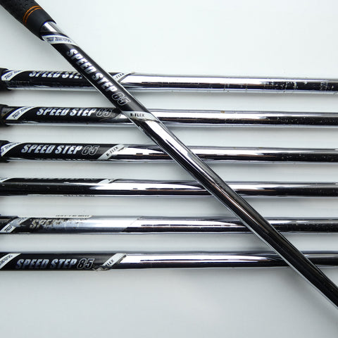Used Callaway X2 Hot Iron Set / 6 - SW + AW / Regular Flex