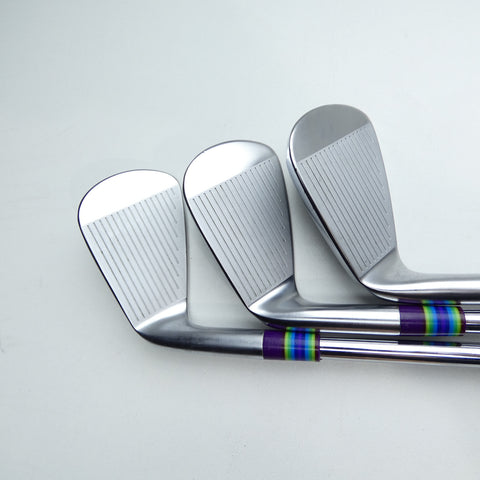 Used Srixon ZXi7 Iron Set / 5 - PW / X-Stiff Flex