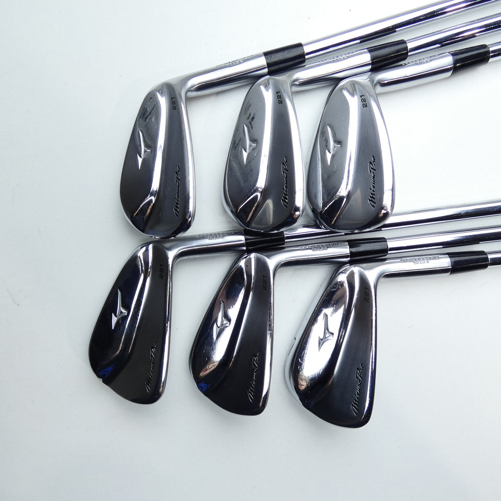 Used Mizuno Pro 221 Iron Set / 5 - PW / Stiff Flex