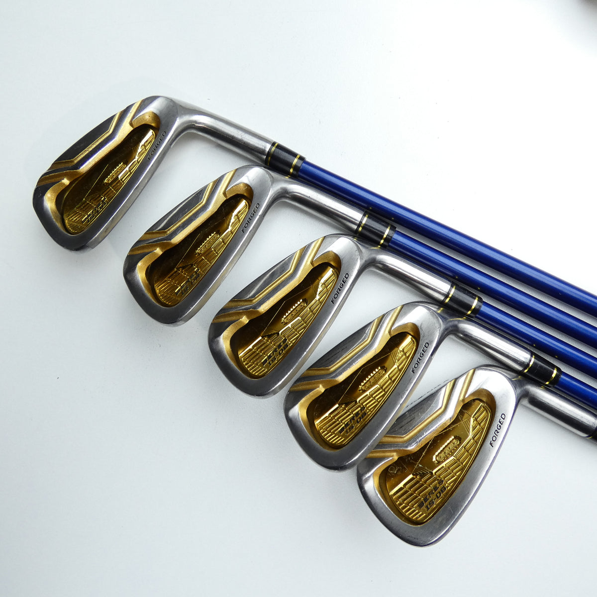 Used Honma Beres IS-06 Iron Set / 4 - SW + AW + GW / Regular Flex - Replay Golf 
