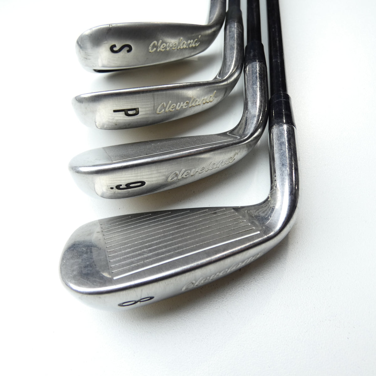 Used Cleveland CG Gold Iron Set / 4 - SW / Regular Flex - Replay Golf 