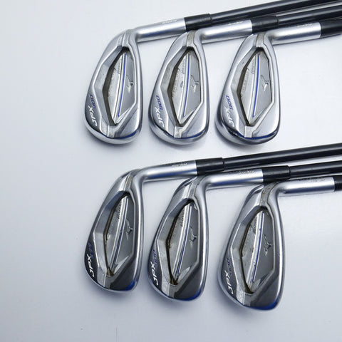 Used Mizuno JPX 900 Hot Metal Iron Set / 5 - PW / Regular Flex