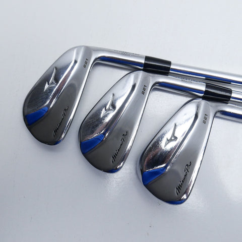 Used Mizuno Pro 221 Iron Set / 5 - PW / Stiff Flex