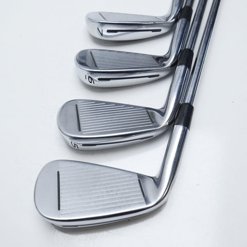 Used TaylorMade RSi 2 Iron Set / 4 - PW / Regular Flex