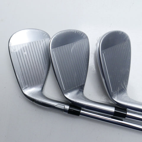 NEW TaylorMade Qi Iron Set / 5 - PW / Regular Flex