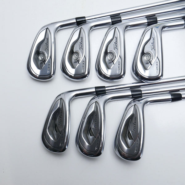 Used Titleist T200 Iron Set / 4 - PW / Regular Flex