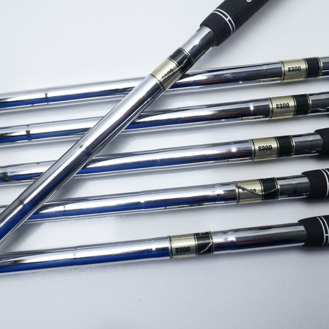 Used Wilson Staff Model Blade Iron Set / 5 - PW / Stiff Flex
