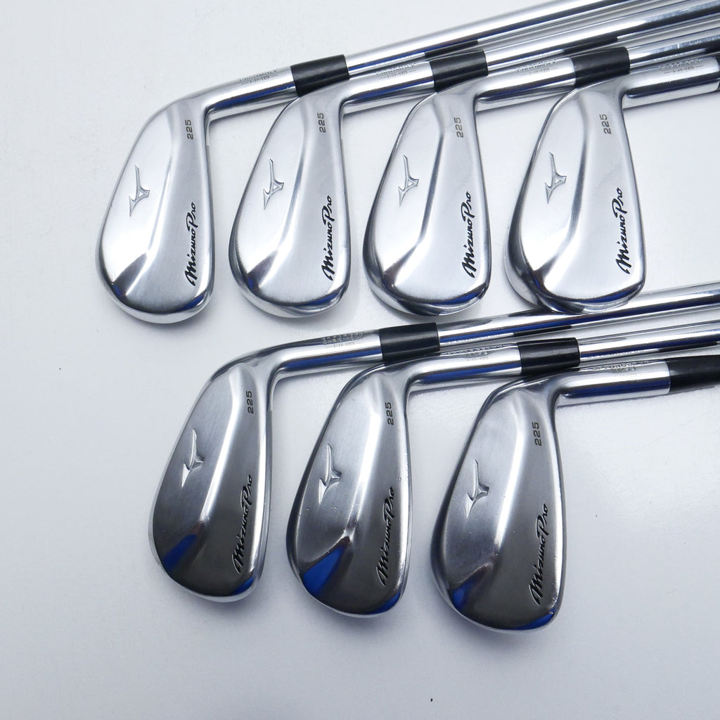 Used Mizuno Pro 225 Iron Set / 4 - PW / Stiff Flex