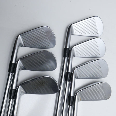 Used Mizuno JPX 850 Forged Iron Set / 4 - PW / Regular Flex