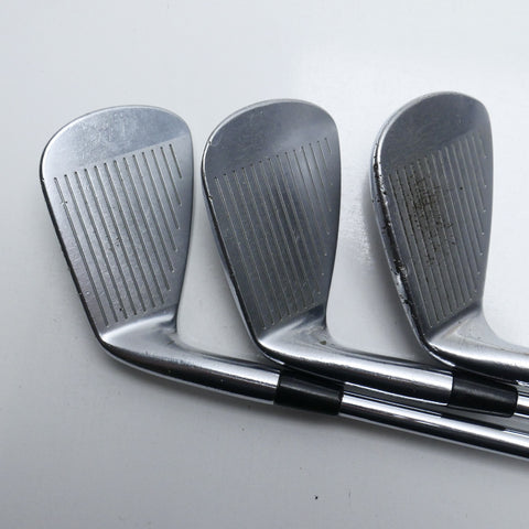 Used Mizuno JPX 850 Forged Iron Set / 4 - PW / Regular Flex
