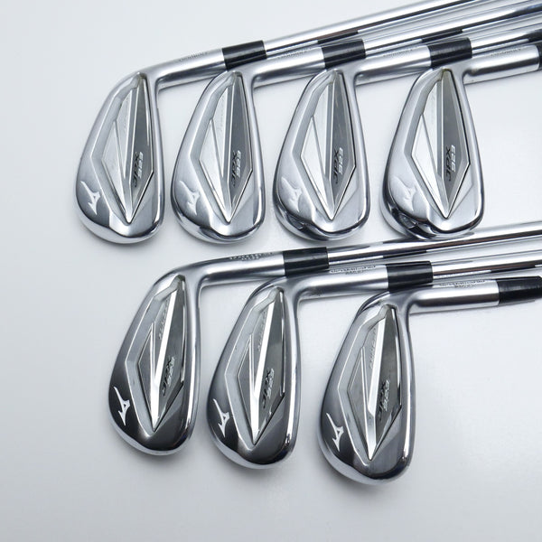 Used Mizuno JPX 923 Forged Iron Set / 4 - PW / Stiff Flex