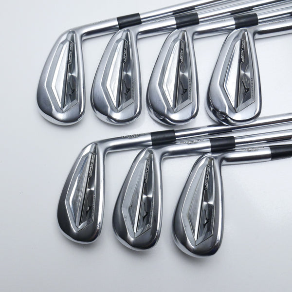 Used Mizuno JPX 921 Forged Iron Set / 4 - PW / Regular Flex