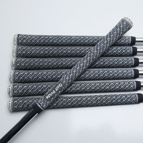 Used Titleist 620 MB Iron Set / 4 - PW / Stiff Flex