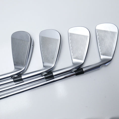 Used Ping i530 Iron Set / 4 - PW / X-Stiff Flex / Left-Handed