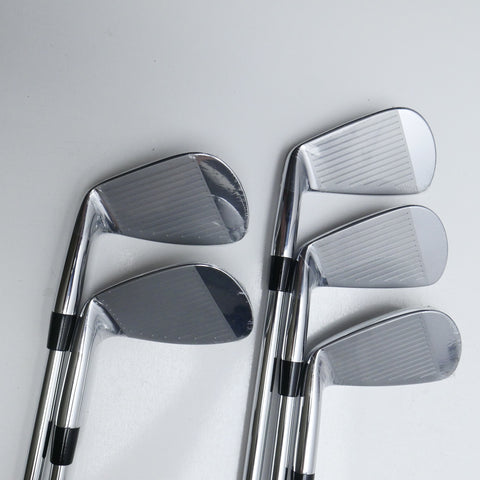 Used Mizuno MP-64 Iron Set / 6 - PW / Regular Flex