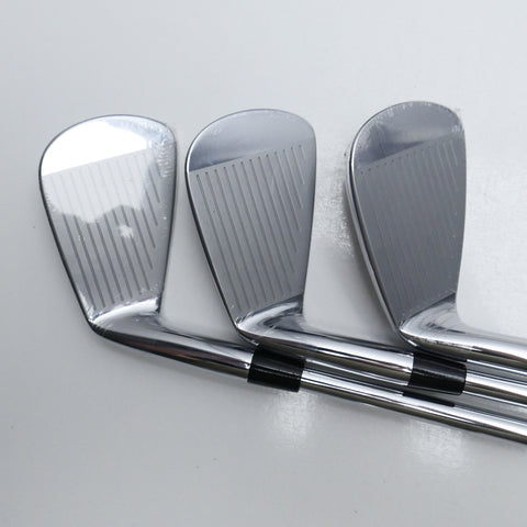 Used Mizuno MP-64 Iron Set / 6 - PW / Regular Flex