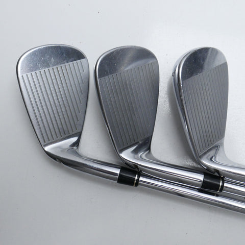 Used TaylorMade RocketBladez Tour Iron Set / 4 - PW / Regular Flex