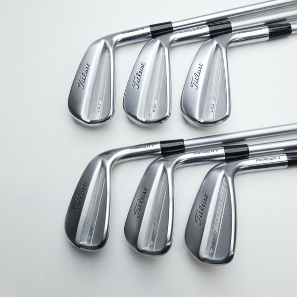 Used Titleist T100 2023 Iron Set / 5 - PW / Regular Flex