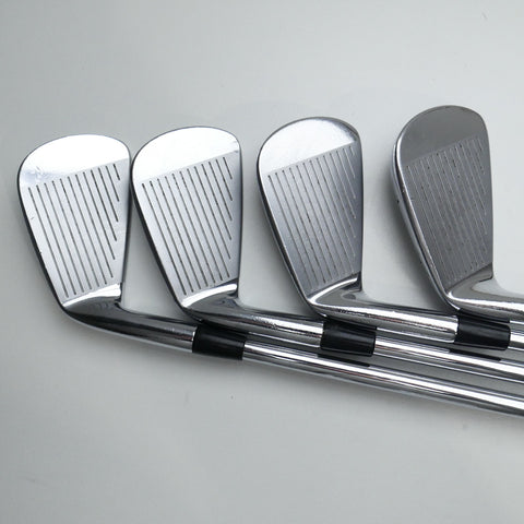 Used Mizuno MP-52 Iron Set / 4 - PW / Regular Flex