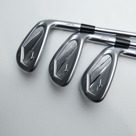 Used Mizuno JPX 925 Forged Iron Set / 5 - PW + GW / Stiff Flex