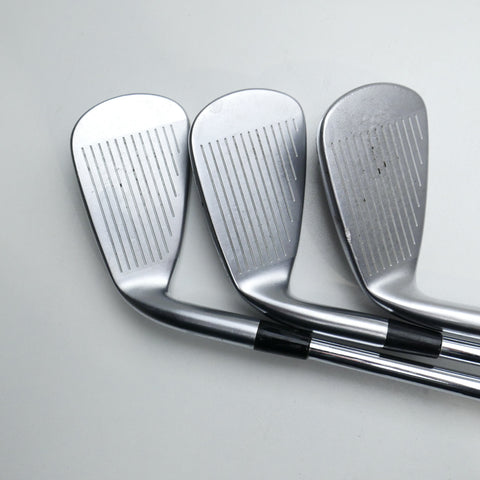 Used Mizuno JPX 921 Hot Metal Iron Set / 6 - SW / Regular Flex