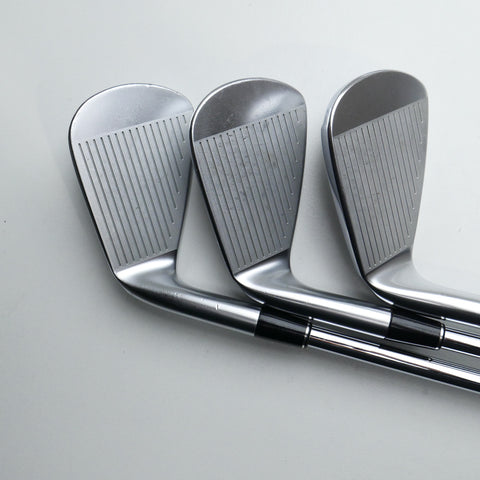 Used Srixon ZXi7 Iron Set / 4 - PW / Regular Flex