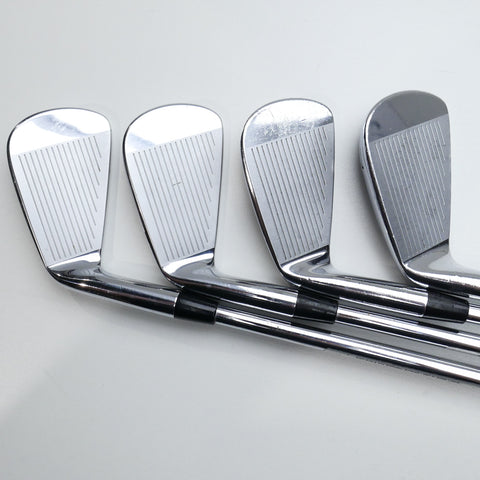 Used Nike VR Pro Combo Iron Set / 4 - PW / Regular Flex