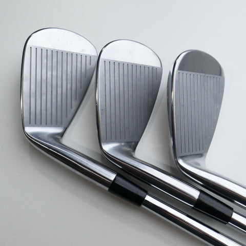 Used Mizuno Pro 245 & Pro 241 Combo Set Iron Set / 5 - PW / Stiff Flex