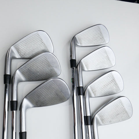 Used Cleveland Launcher CBX Iron Set / 4 - PW / Regular Flex