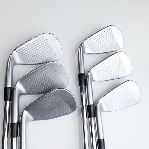 Used Mizuno JPX 921 Hot Metal Iron Set / 5 - PW / Stiff Flex