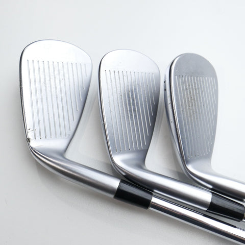 Used Mizuno JPX 921 Hot Metal Iron Set / 5 - PW / Stiff Flex