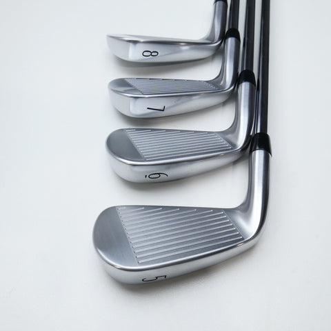 Used Titleist T250 2025 Iron Set / 5 - PW + 48° / Regular Flex