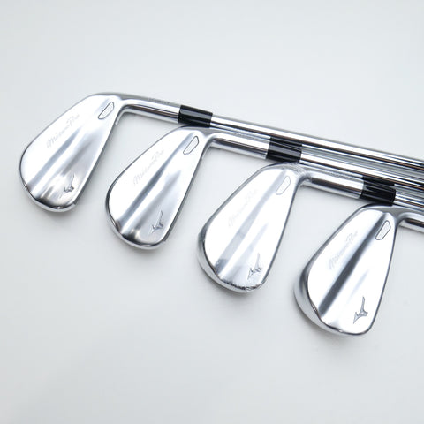 Used Mizuno M-15 Iron Set / 4 - PW / Stiff Flex