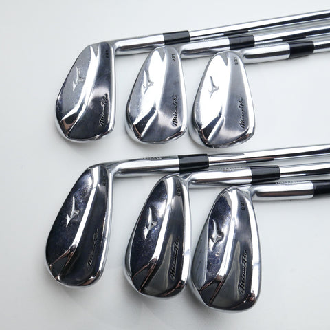Used Mizuno Pro 221 Iron Set / 5 - PW / Stiff Flex