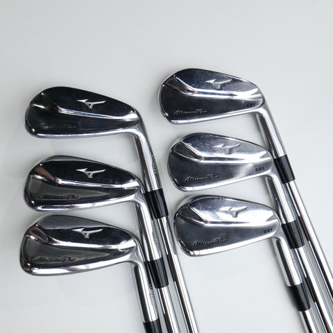 Used Mizuno Pro 221 Iron Set / 5 - PW / Stiff Flex