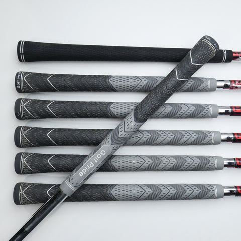 Used TaylorMade R9 Iron Set / 4 - PW / Regular Flex