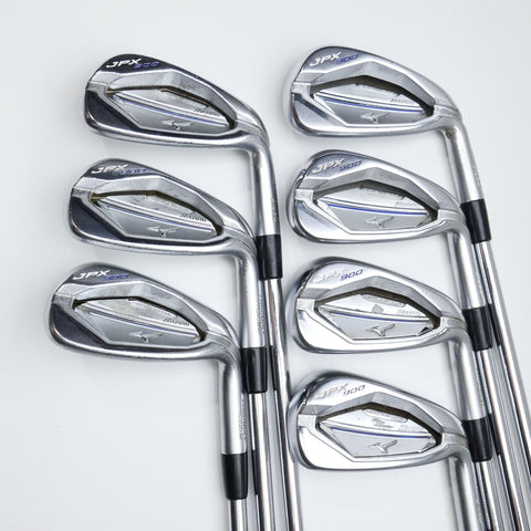 Used Mizuno JPX 900 Hot Metal Iron Set / 4 - PW / Regular Flex