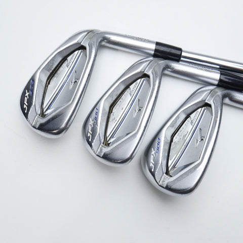 Used Mizuno JPX 900 Hot Metal Iron Set / 4 - PW / Regular Flex