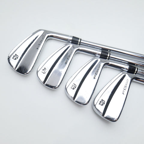 Used Wilson FG 62 Iron Set / 3 - PW / Regular Flex